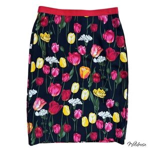 Dolce & Gabbana Silk Tulip Print Pencil Skirt | Red Waistband | IT 40, US 4